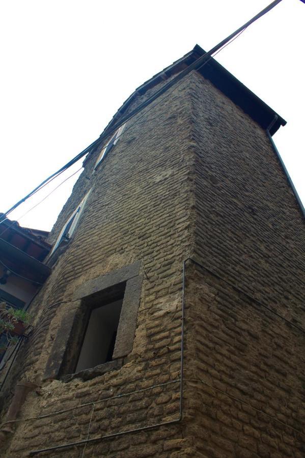 Torre Iolanda Bed & Breakfast Campagnano Di Roma Exterior photo